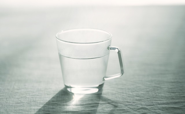 白湯では治らない冷え性...専門家が「温水よりも常温水」を推奨する科学的背景